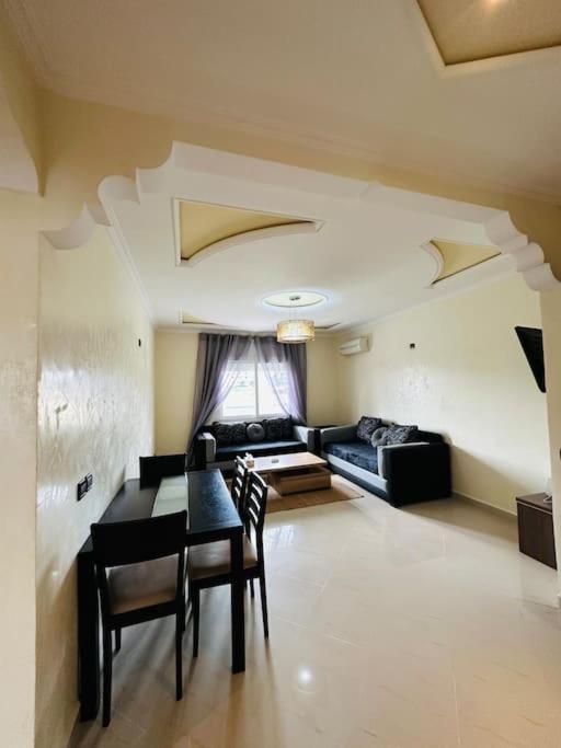 Apartamento Vacacional Achakar Playa&Piscina! タンジェ エクステリア 写真