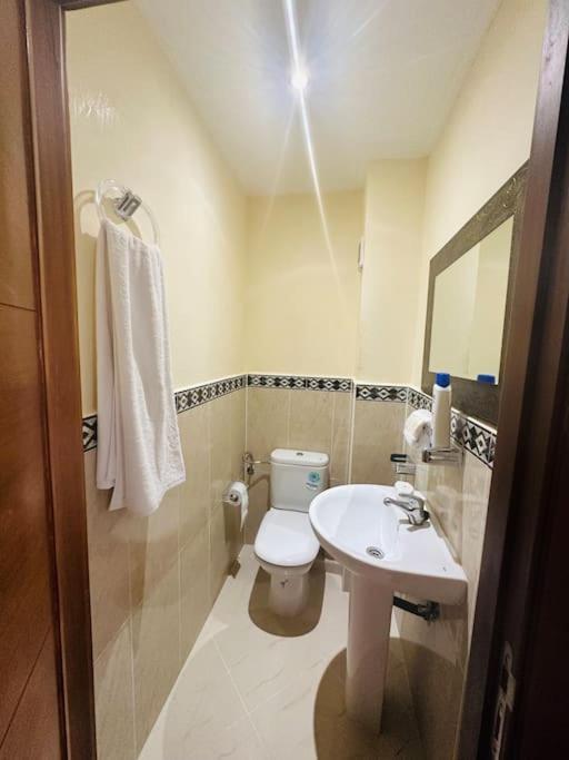 Apartamento Vacacional Achakar Playa&Piscina! タンジェ エクステリア 写真