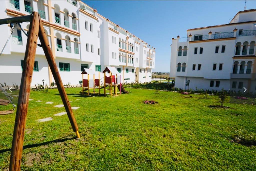Apartamento Vacacional Achakar Playa&Piscina! タンジェ エクステリア 写真